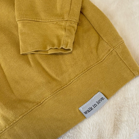 Walk In Love Graphic Sweatshirt Size Large Mustard Yellow - Picture 4 of 4